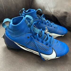 Nike Vapor Edge Pro 2 Mid Football Cleats